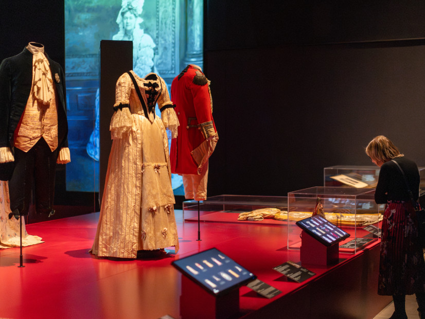 Costume Balls – Dressing Up History, 1870-1927